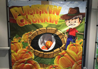 This exciting new 7'x7' frame game cute, 12" playground ball Jack-O-Lanterns that children try to kick or toss into the pumpkin.